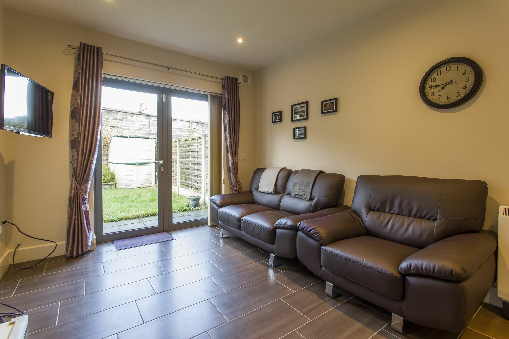 Apartamento The Artane Self Catering Dublín Exterior foto
